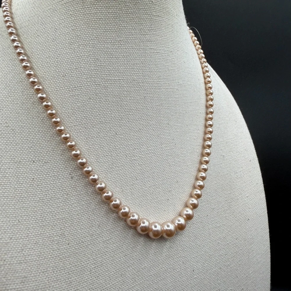 N/A elegant single
